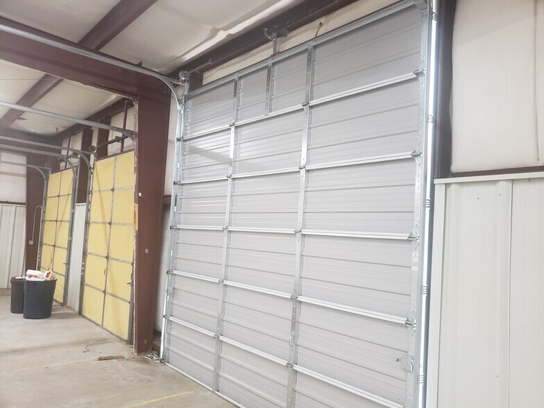 More Photos Of 133 Old Forreston Rd., Greeleyville Light Manufacturing For Sale