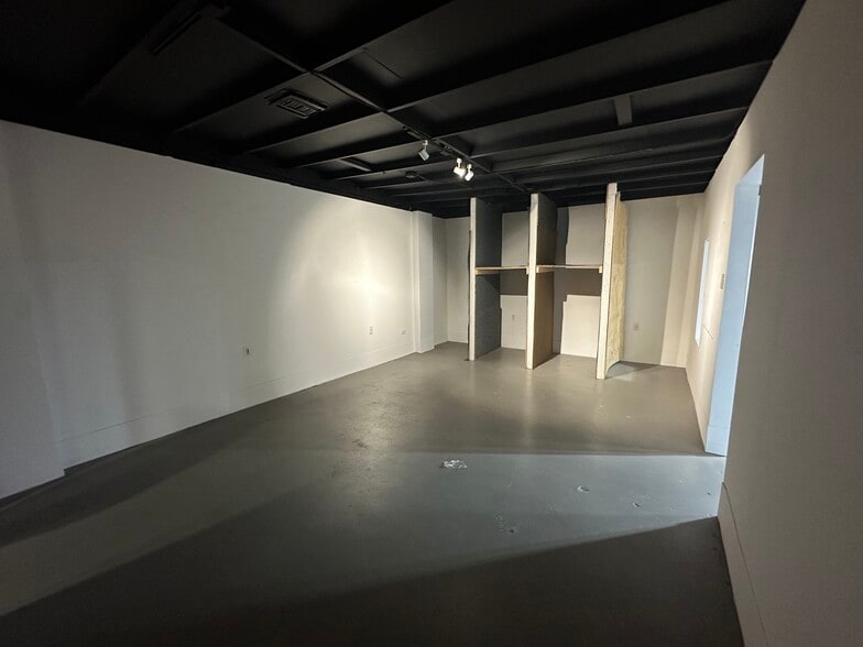 More Photos Of 5110 NW 2nd Ave, Miami Warehouse For Sale