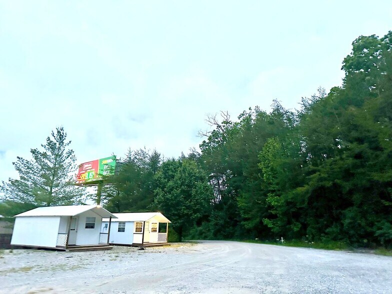 More Photos Of 269 Luther Seiber blvd, Pioneer Specialty For Sale