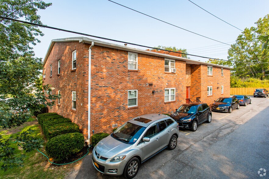 More Photos Of 576-578 Taunton Pl, Buffalo Apartments For Sale