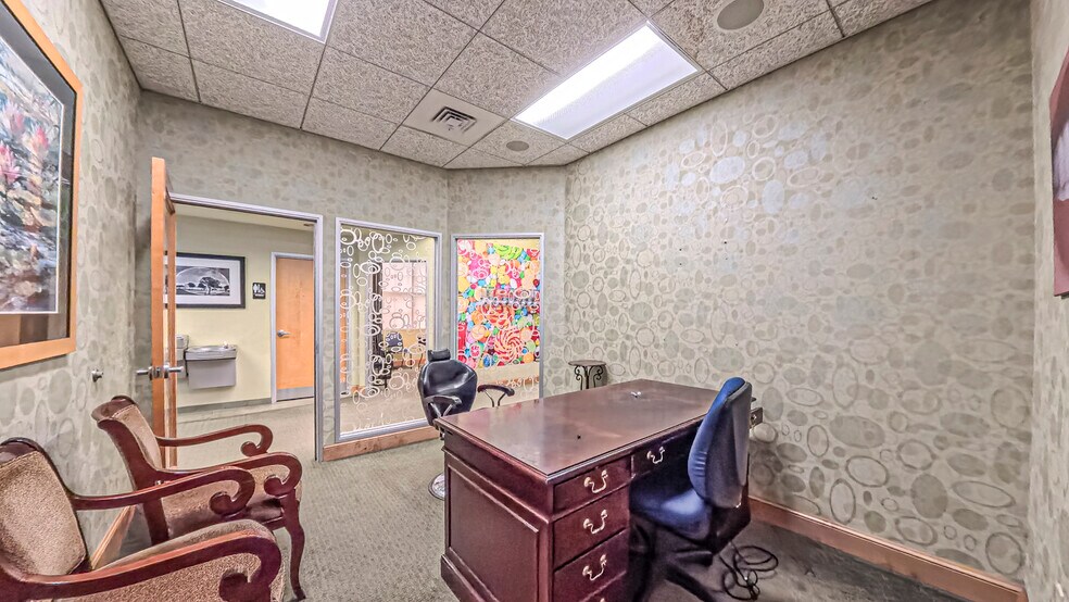 More Photos Of 7901 SW 45th Ave, Amarillo Office For Lease
