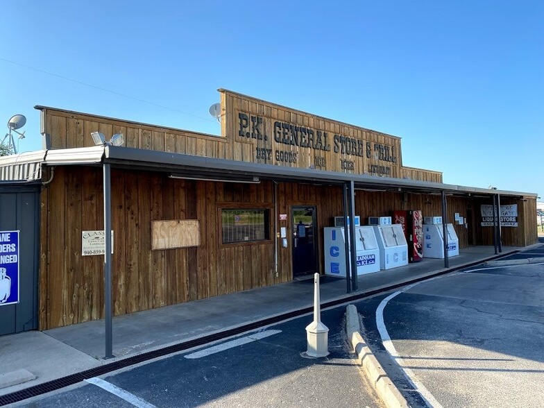 Primary Photo Of 2503 TX-16, Strawn Convenience Store For Sale