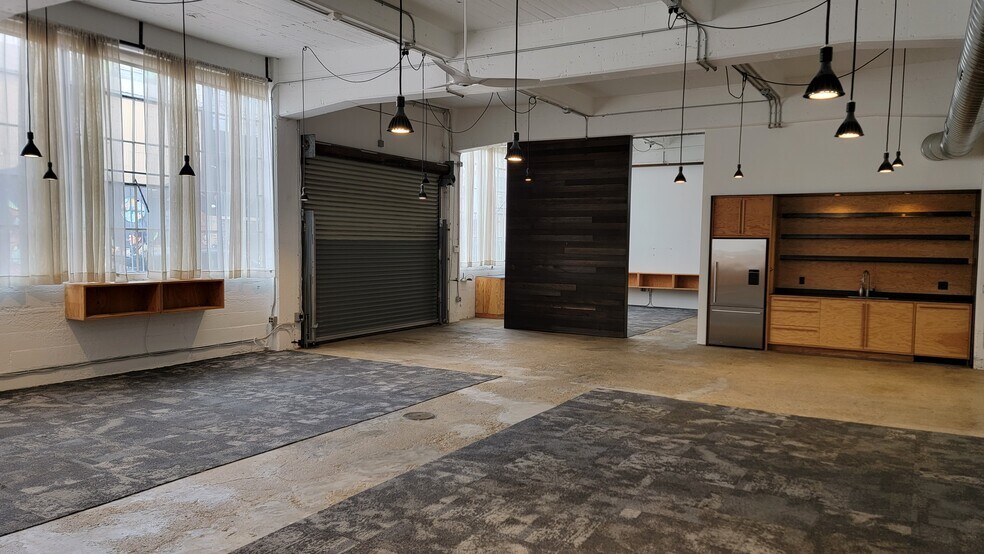 More Photos Of 3248 17th St, San Francisco Warehouse For Lease