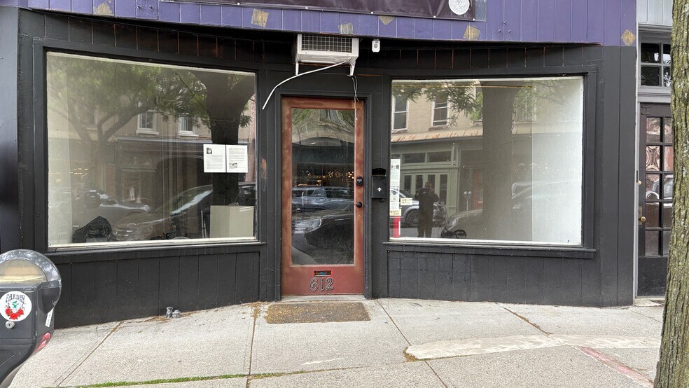 More Photos Of 612 Warren St, Hudson Storefront Retail Residential For Lease