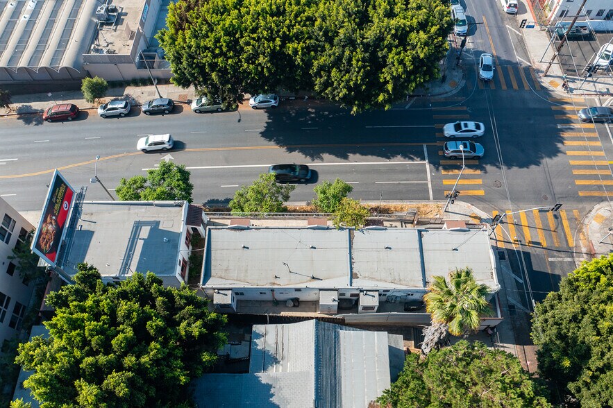 More Photos Of 272 S Burlington Ave, Los Angeles Apartments For Sale