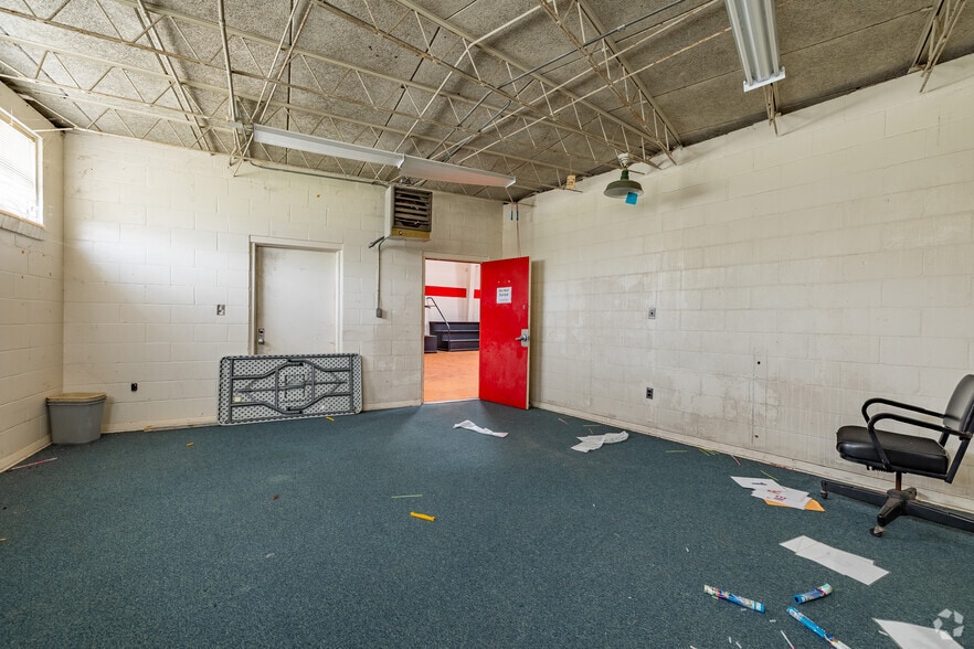 More Photos Of 20550 NE 42nd Pl, Williston Schools For Sale