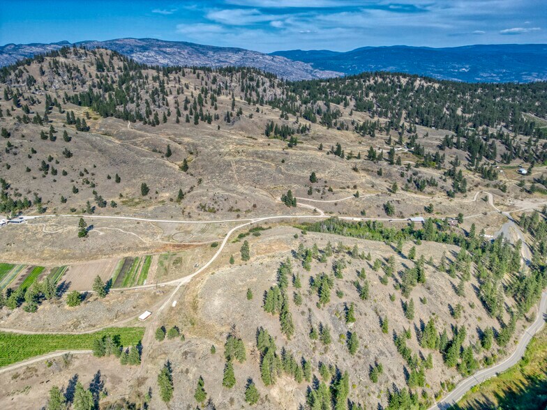 More Photos Of 26405 Garnet Valley Rd, Summerland Land For Sale