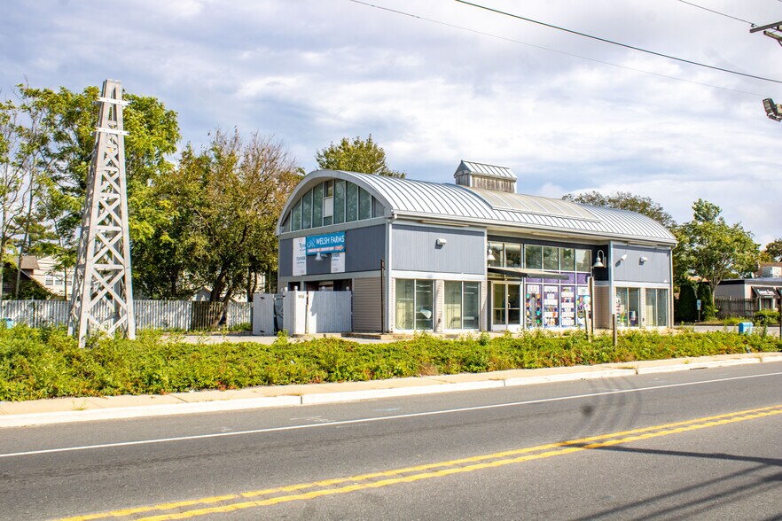 More Photos Of 315 Atlantic City Blvd, Beachwood Freestanding For Lease