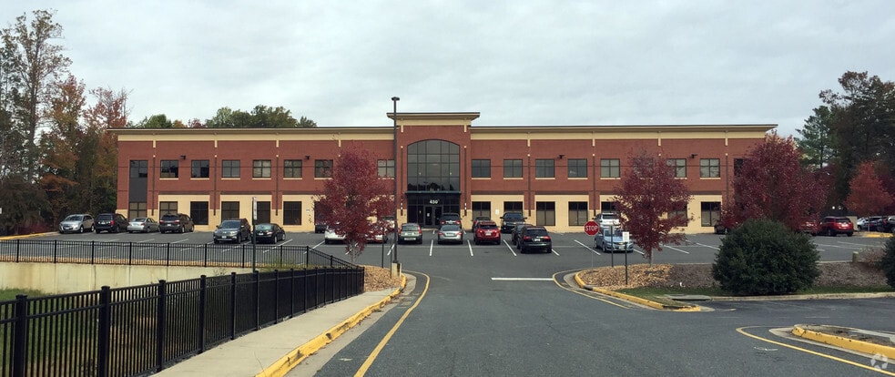 Primary Photo Of 450 Garrisonville Rd, Stafford Medical For Sale
