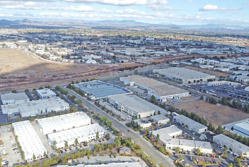 More Photos Of 42006 Remington Ave, Temecula Distribution For Lease