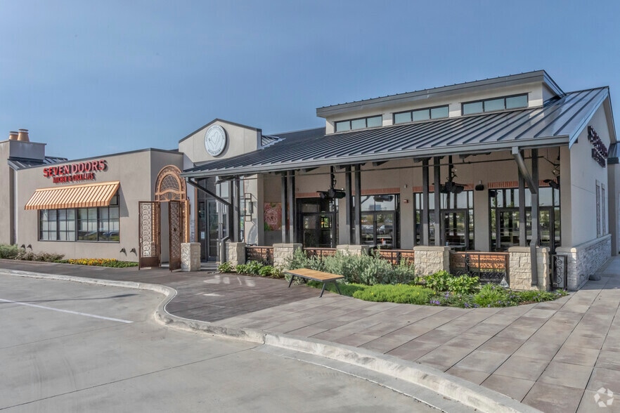 More Photos Of 3750 Plano Pky, The Colony Unknown For Lease