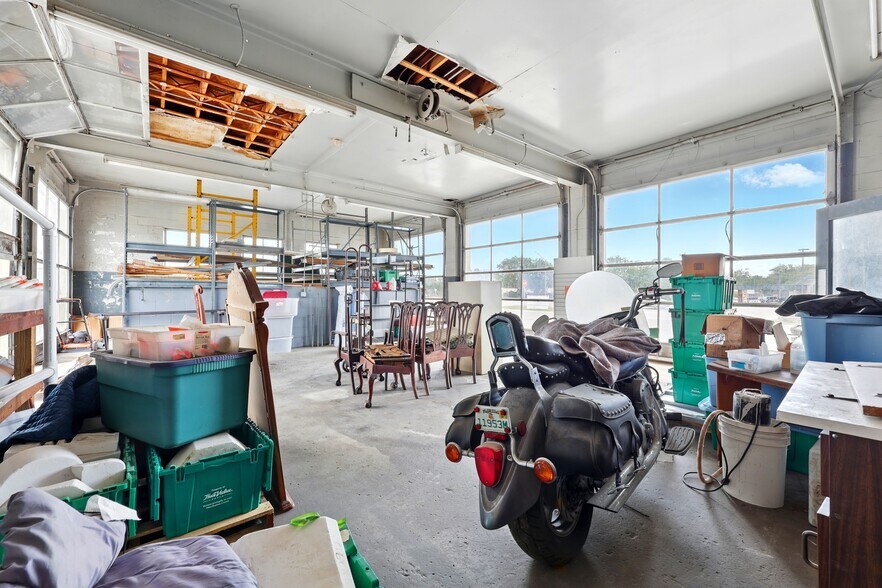 More Photos Of 110 N State Road 19, Palatka Auto Repair For Sale