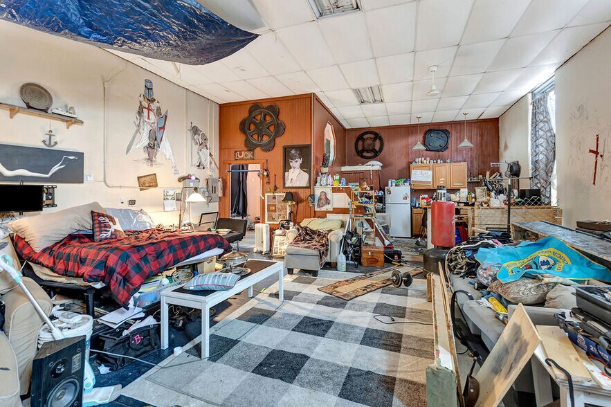 More Photos Of 2 Main St, College Corner Storefront Retail Office For Sale