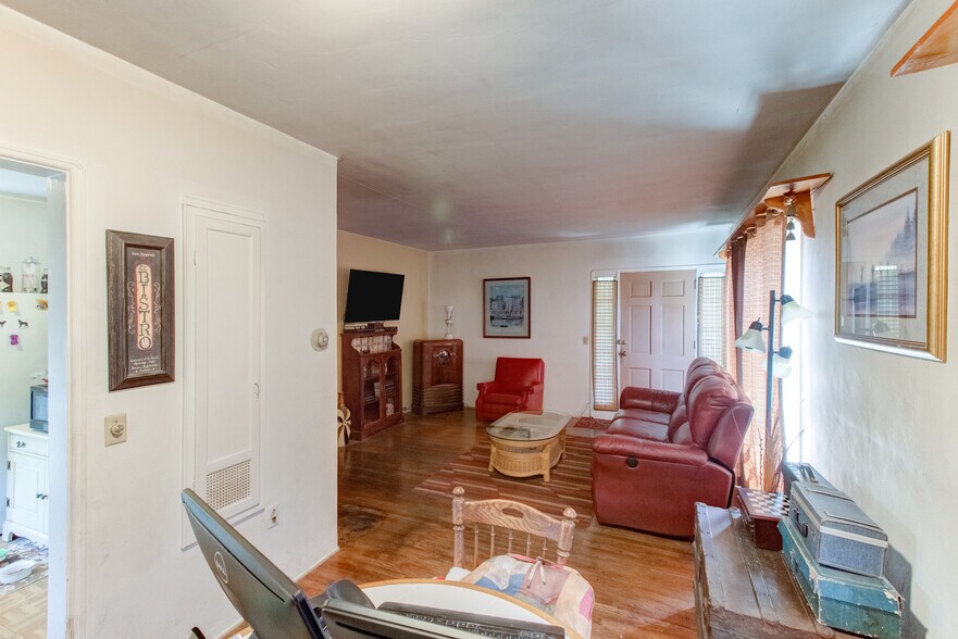 More Photos Of 624 W Chapman Ave, Orange Medical For Sale