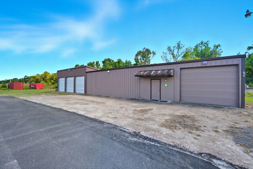 More Photos Of 12828 FM 1960, Huffman Warehouse For Sale