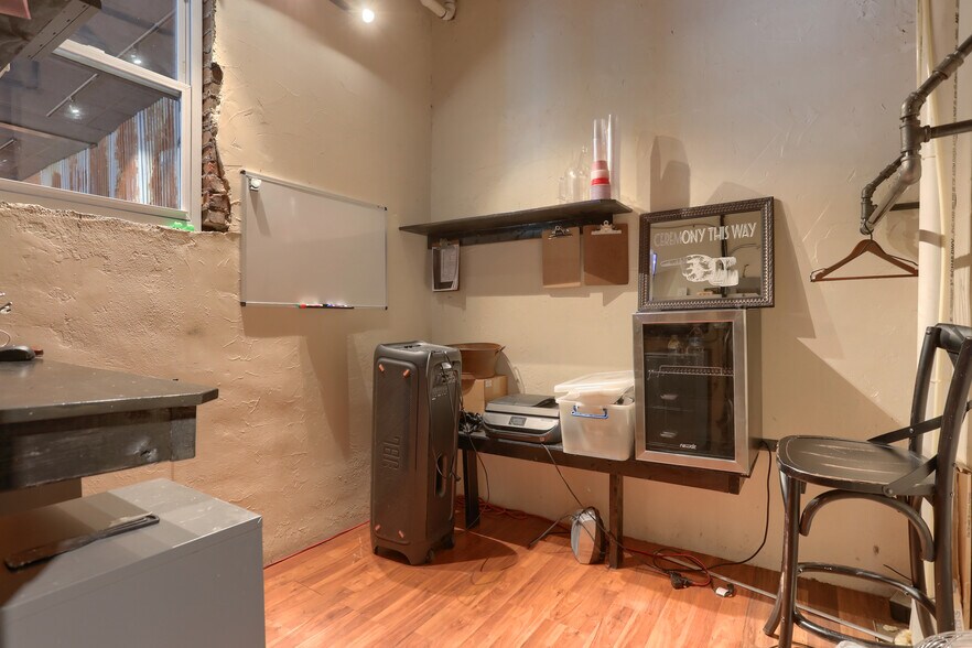 More Photos Of 124 N. 5th Street, Lebanon Warehouse For Sale