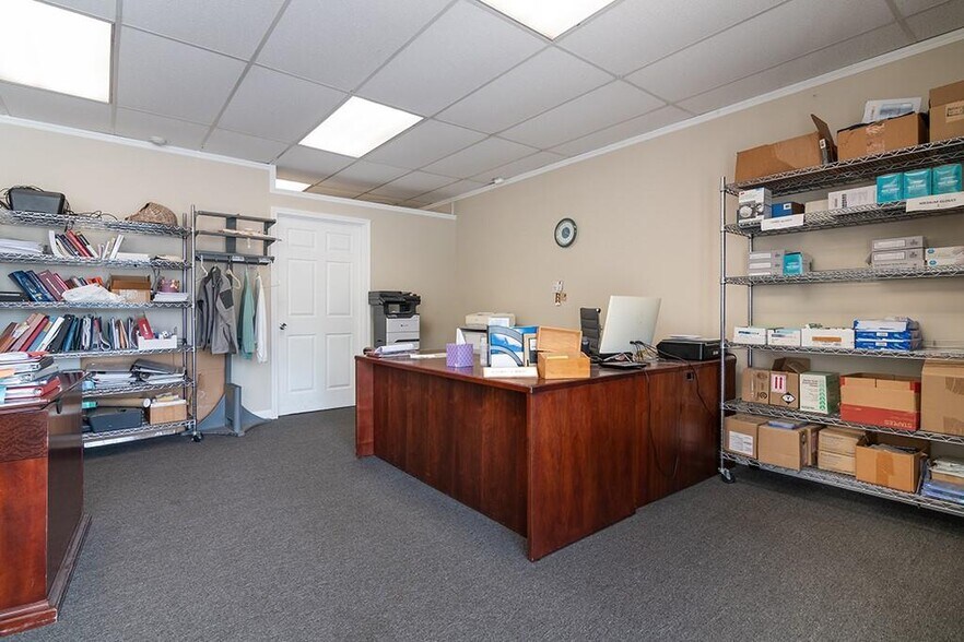 More Photos Of 7440-7456 Post Rd, North Kingstown Storefront Retail Office For Sale