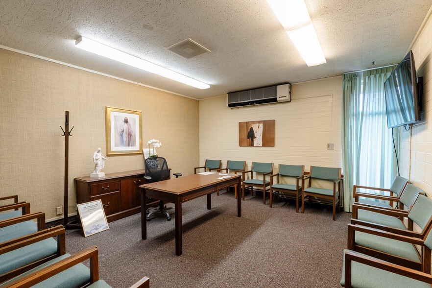 More Photos Of 1271 Overlook Dr, Lake Oswego Specialty For Sale