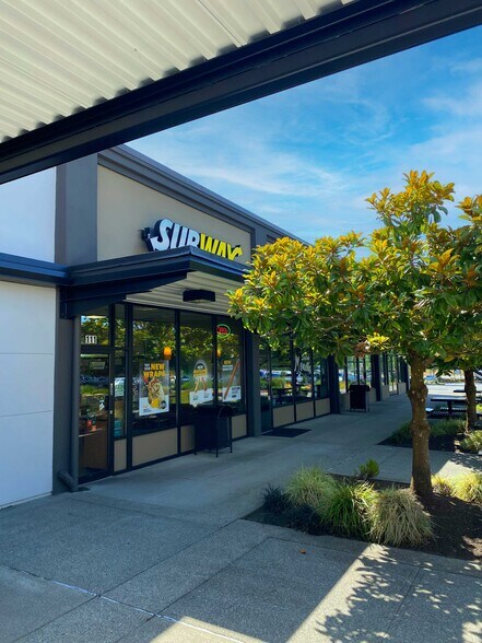 More Photos Of 3080 148th Ave SE, Bellevue General Retail For Lease