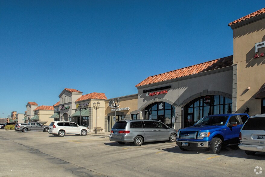 3050 N Dowlen Rd, Beaumont, TX 77706 Retail For Lease