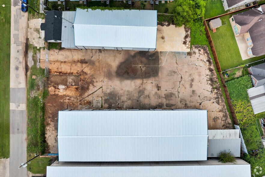 More Photos Of 1923 Kolfahl St, Houston Warehouse For Lease