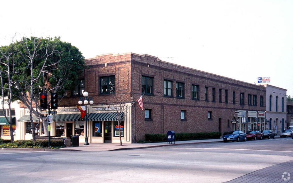 More Photos Of 106 W Lime Ave, Monrovia Storefront Retail Office For Lease