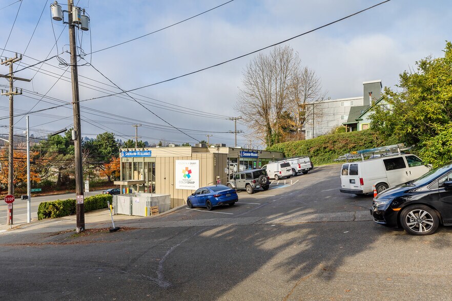 More Photos Of 2500 15th Ave W, Seattle Freestanding For Sale