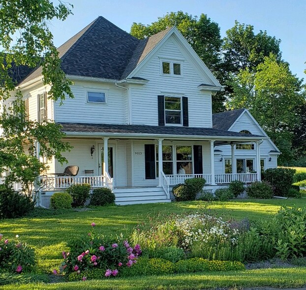 More Photos Of 9013 State Route 414, Lodi Restaurant For Sale