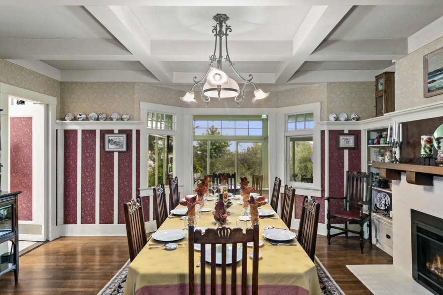 More Photos Of 598 Laine St, Monterey Hospitality For Sale
