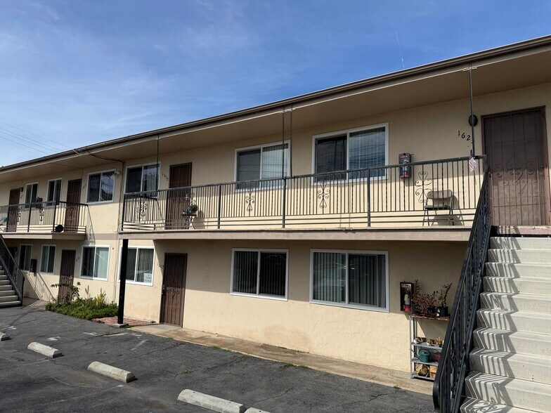 More Photos Of 1609-1623 E 10th St, National City Apartments For Sale