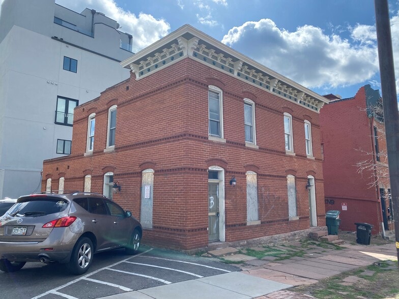 Primary Photo Of 2912 Umatilla St, Denver Office Residential For Sale