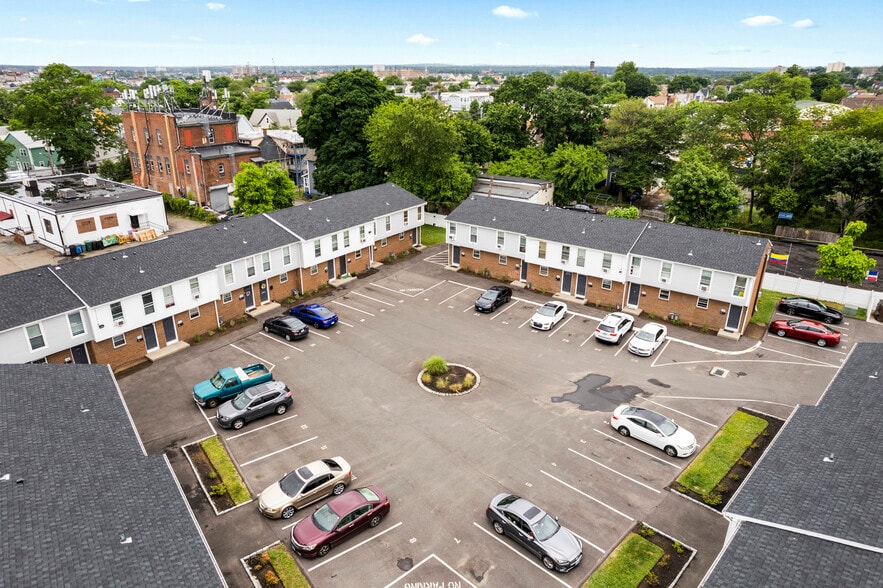 More Photos Of , Bridgeport Multifamily For Sale