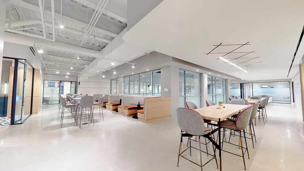 More Photos Of 600 14th St NW, Washington Coworking Space