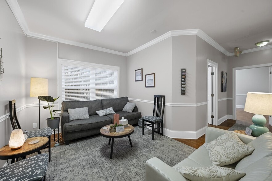 More Photos Of 321 Billingsly Ct, Franklin Loft Creative Space For Lease