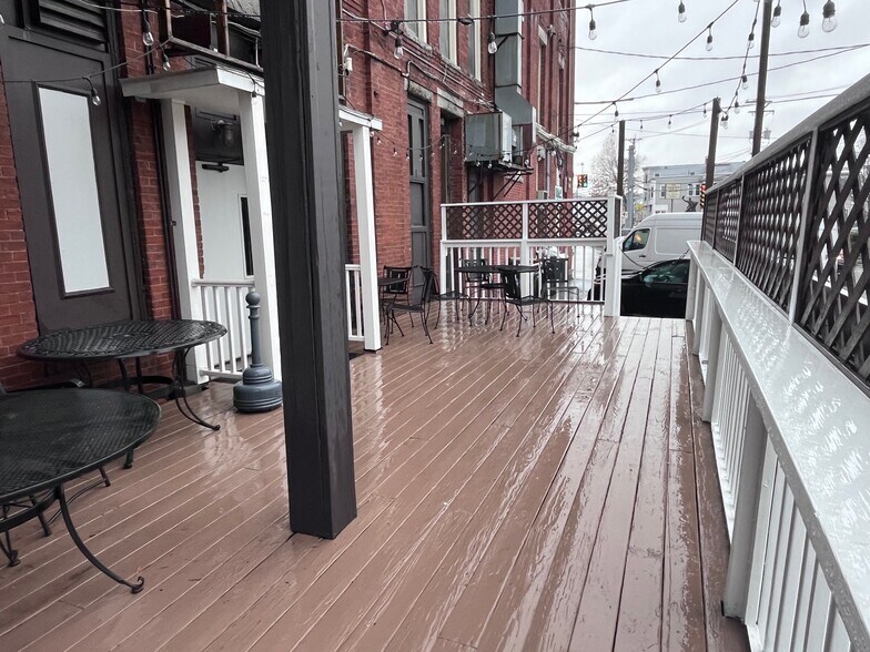 More Photos Of 27-45 Lafayette Sq, Haverhill Office For Lease