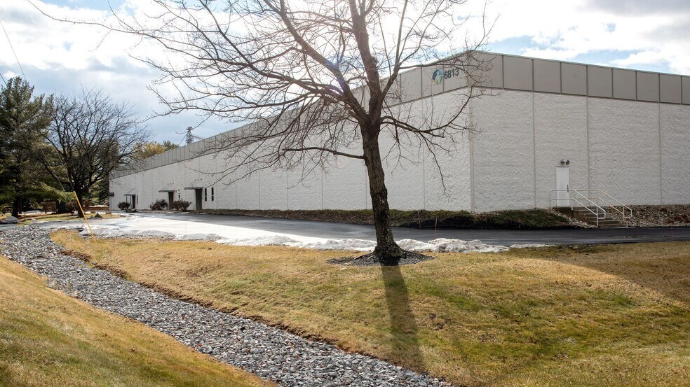 More Photos Of 6813 Ruppsville Rd, Allentown Distribution For Lease