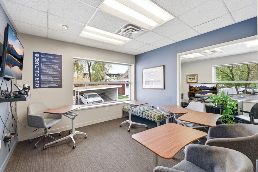 More Photos Of 555 S 300 E, Salt Lake City Office For Sale