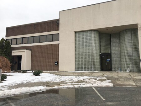 More Photos Of 111 Maltese Dr, Totowa Truck Terminal For Lease
