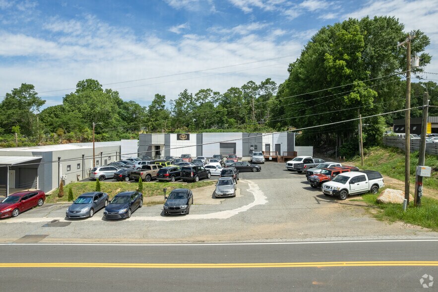 More Photos Of 872 W Main St, Spartanburg Light Manufacturing For Sale