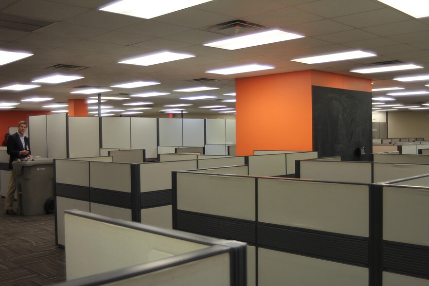 More Photos Of 2324 Killearn Center Blvd, Tallahassee Office For Lease