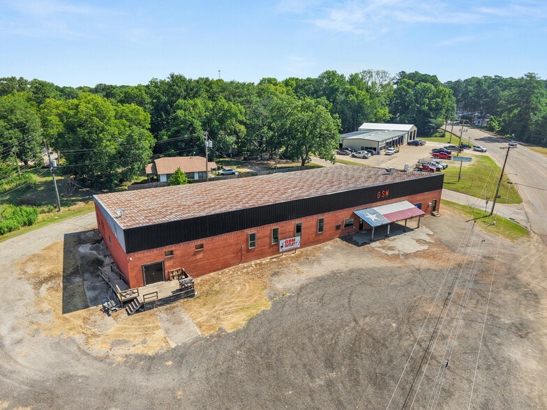 Primary Photo Of 367 State Highway 155 N, Gilmer Bar For Sale