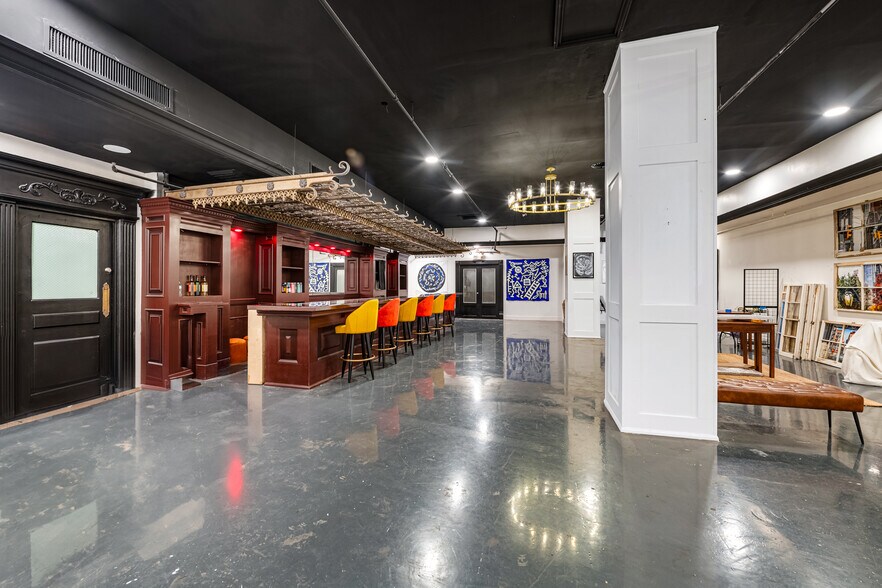 More Photos Of 501-517 S Spring St, Los Angeles Apartments For Lease