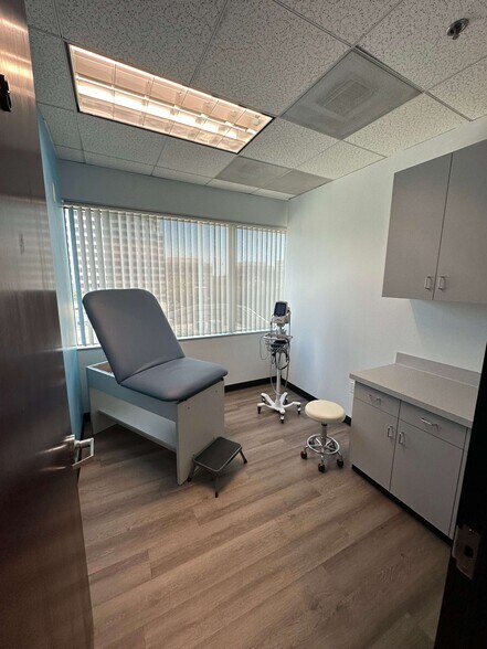 More Photos Of 500 N Central Ave, Glendale Medical For Lease