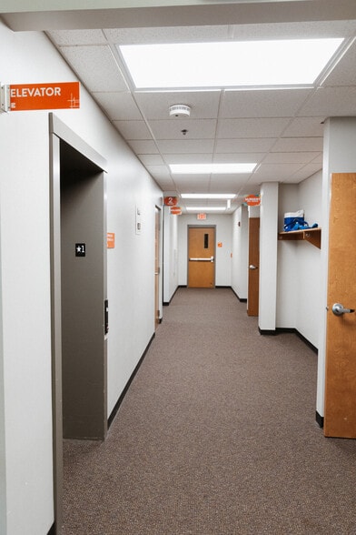 More Photos Of 1601 Galbraith Ave SE, Grand Rapids Office For Sale