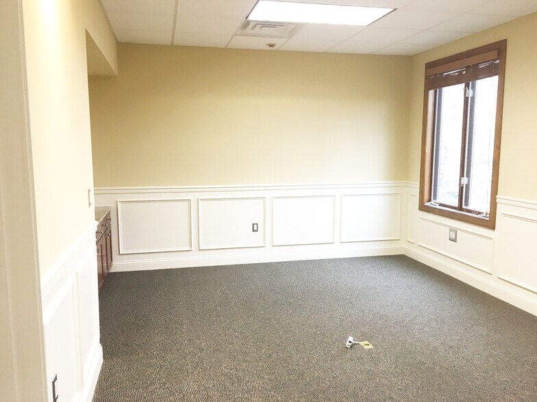 More Photos Of 34 Manchester Ave, Forked River Medical For Lease