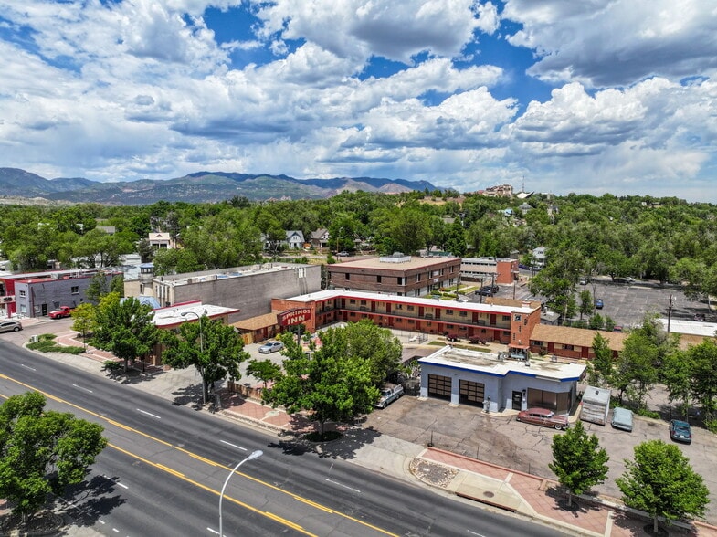 More Photos Of 620 W Colorado Ave, Colorado Springs Hotel For Sale