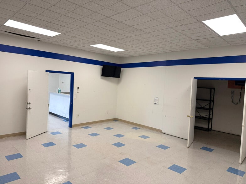More Photos Of 5119 N Dupont Hwy, Cheswold Industrial For Lease