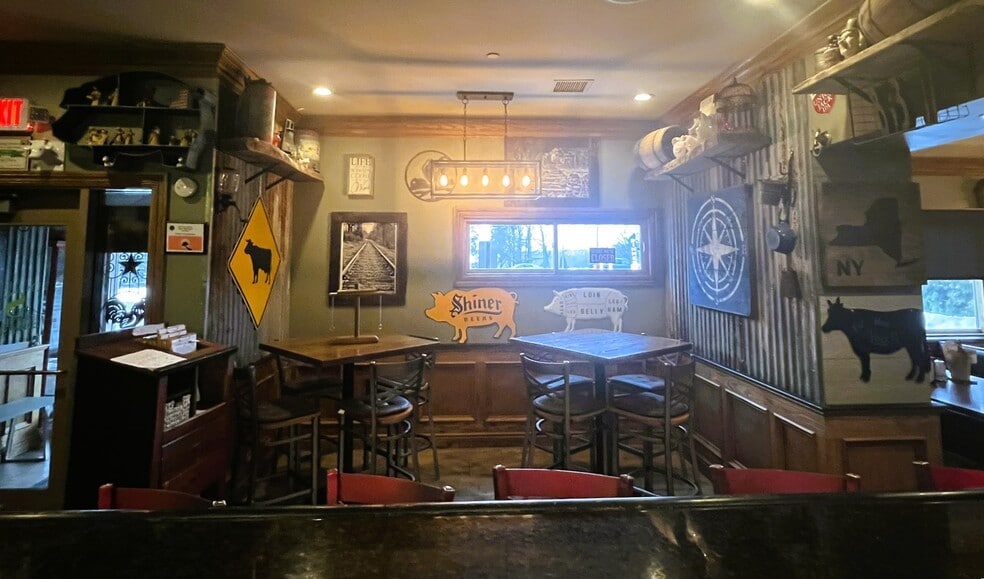 More Photos Of 49 Oakland Ave, Warwick Restaurant For Sale