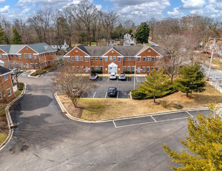 More Photos Of 1835 Forest Dr, Annapolis Business Park For Lease