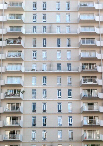 More Photos Of 460 Davis Ct, San Francisco Unknown For Lease